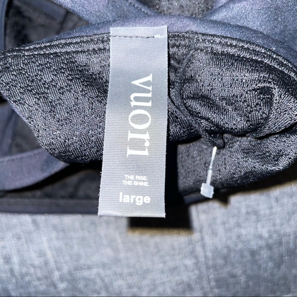 NWOT Vuori Women’s Yosemite Bra in Black Camo Various Sizes - Picture 8 of 9